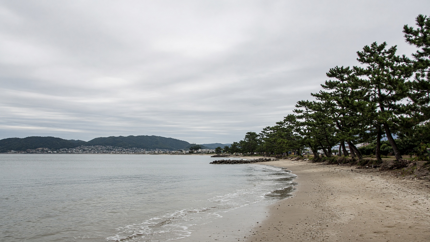 Yuigahama coast